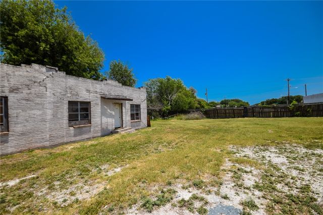 1928-1930 16th St, Corpus Christi, TX 78404