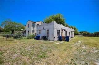 1928-1930 16th St, Corpus Christi, TX 78404