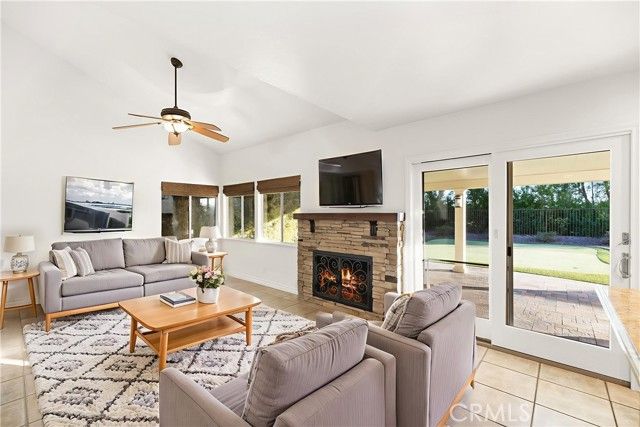 31049 Corte Arroyo, Temecula, CA 92592