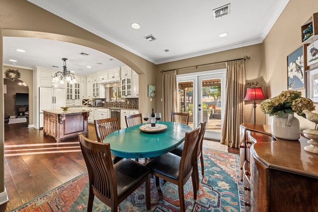 125 Grady Lane, Kerrville, TX 78028