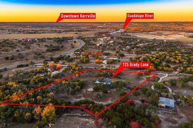 125 Grady Lane, Kerrville, TX 78028