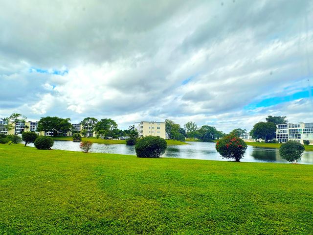 1024 Ashby D 1024, Deerfield Beach, FL 33442