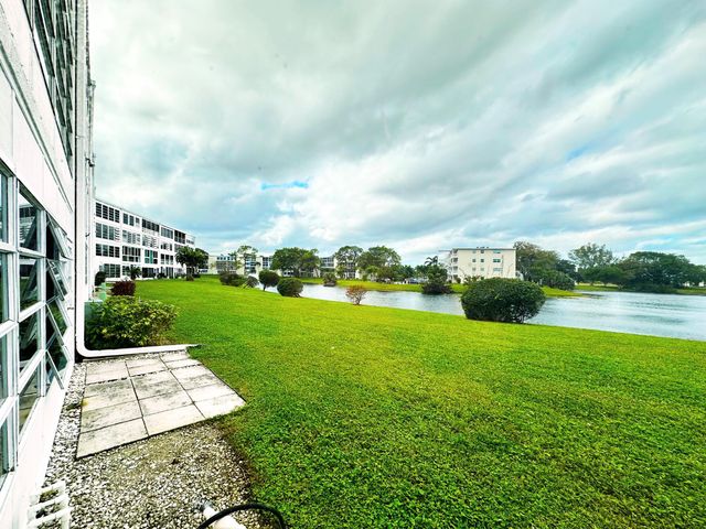 1024 Ashby D 1024, Deerfield Beach, FL 33442