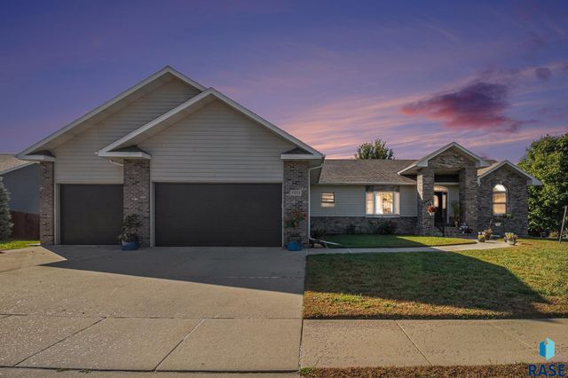 5201 E Quincey St Street, Sioux Falls, SD 57110