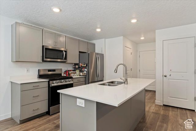 643 W BANNER DR, Grantsville, UT 84029