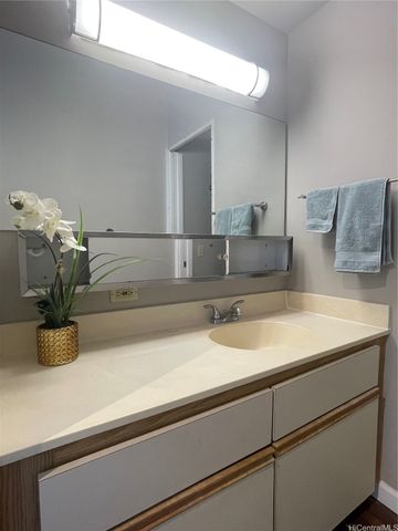 876 Curtis Street 3601, Honolulu, HI 96813