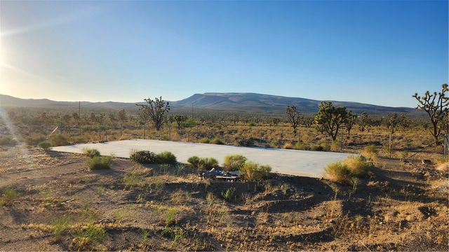 17932 N Needle Drive, Dolan Springs, AZ 86441