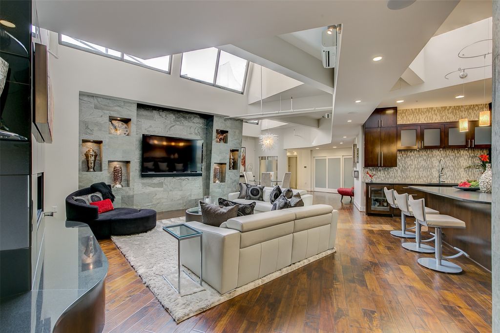 411 W 7th Street 1101, Fort Worth, TX 76102