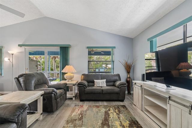 1455 S OZELLO TRAIL, Crystal River, FL 34429