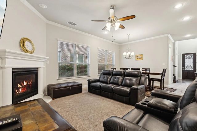 3639 Crosby Street, Irving, TX 75038