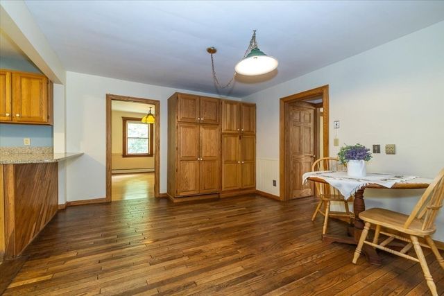 103 Westford St, Chelmsford, MA 01824