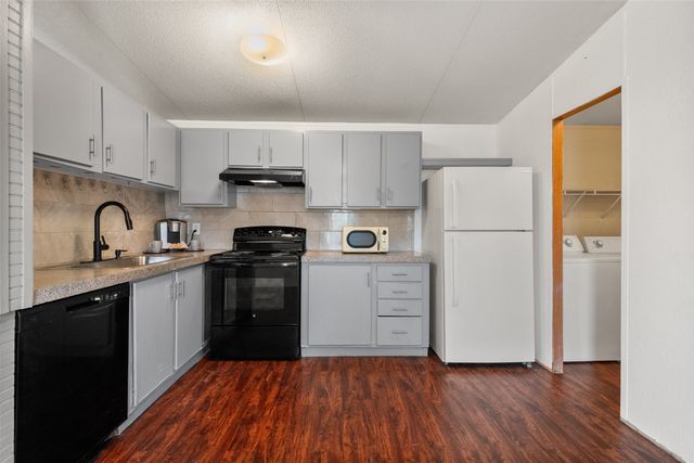 803 Evening Drive, Arlington, TX 76001