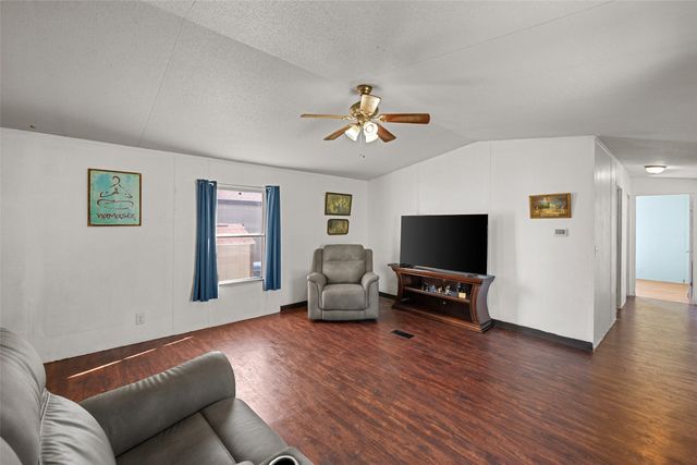 803 Evening Drive, Arlington, TX 76001