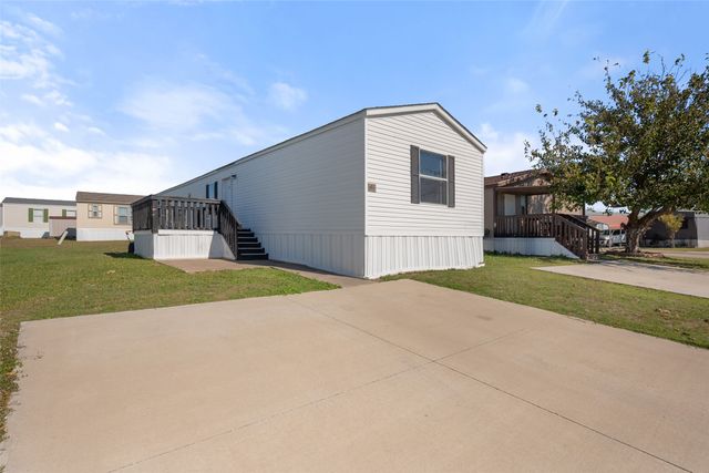 803 Evening Drive, Arlington, TX 76001