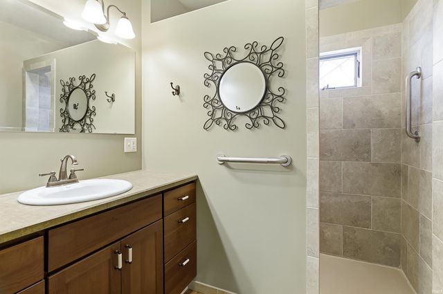 163 E Anson Street, Upland, IN 46989