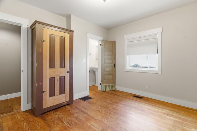 163 E Anson Street, Upland, IN 46989