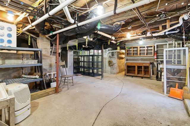 163 E Anson Street, Upland, IN 46989