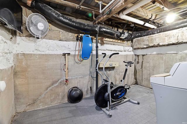 163 E Anson Street, Upland, IN 46989