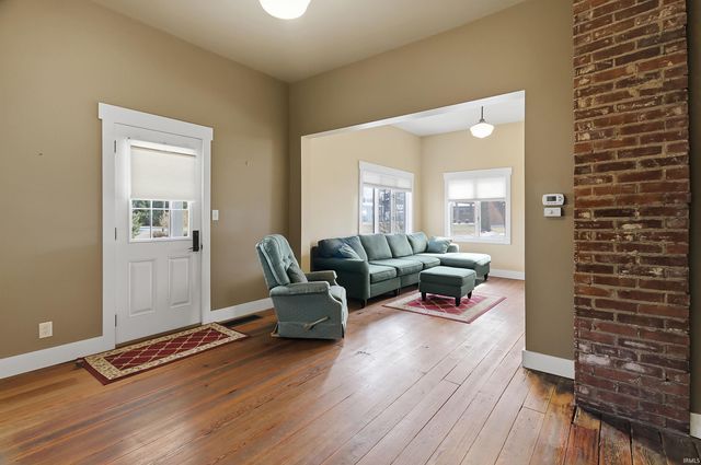 163 E Anson Street, Upland, IN 46989