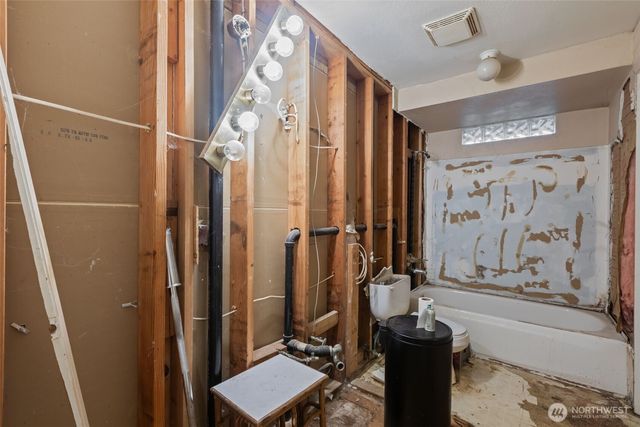 505 49th Street SW, Everett, WA 98203