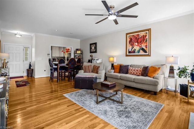 509 Sherwood Hills Drive, Winston-salem, NC 27104