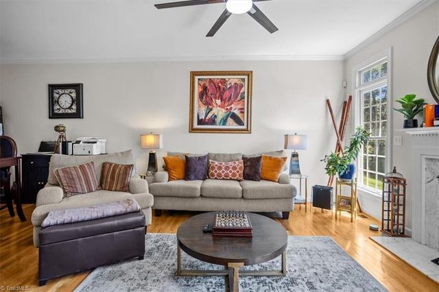 509 Sherwood Hills Drive, Winston-salem, NC 27104