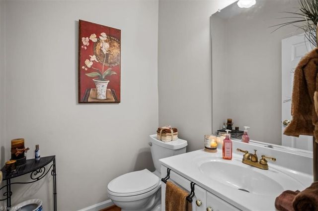 509 Sherwood Hills Drive, Winston-salem, NC 27104