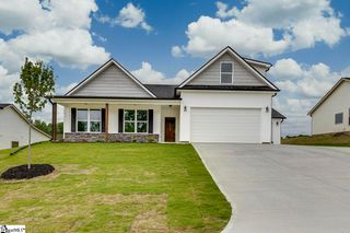 112 Walters Way, Pickens, SC 29671