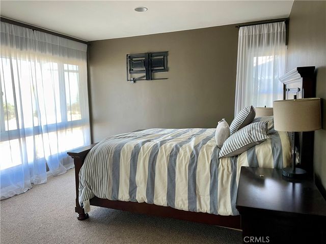 21703 Ocean Vista 303, Laguna Beach, CA 92651