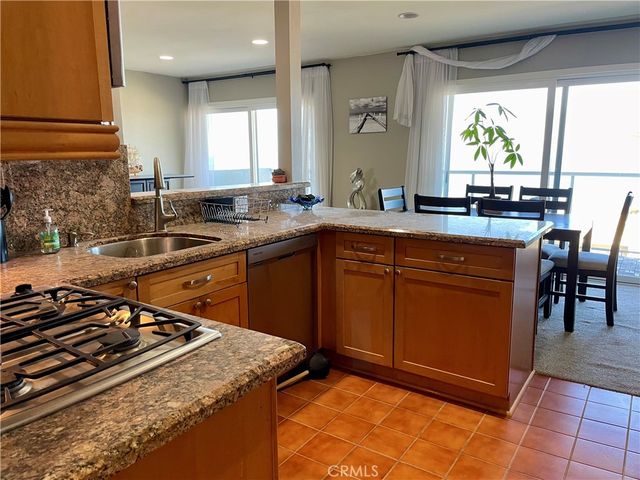 21703 Ocean Vista 303, Laguna Beach, CA 92651