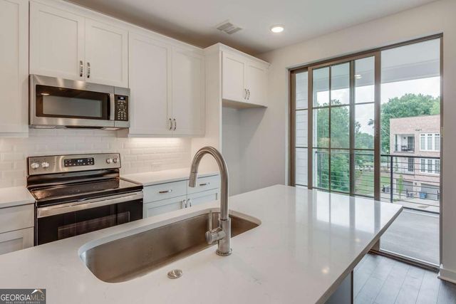 513 Burton Drive, Alpharetta, GA 30009
