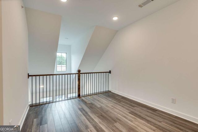 513 Burton Drive, Alpharetta, GA 30009