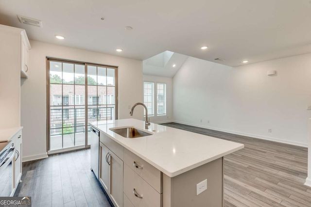 513 Burton Drive, Alpharetta, GA 30009