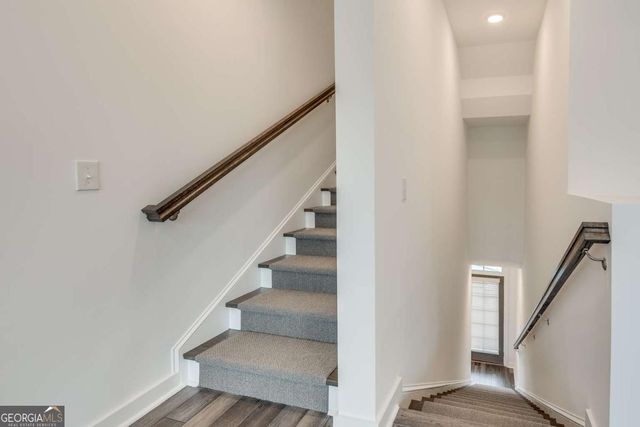 513 Burton Drive, Alpharetta, GA 30009