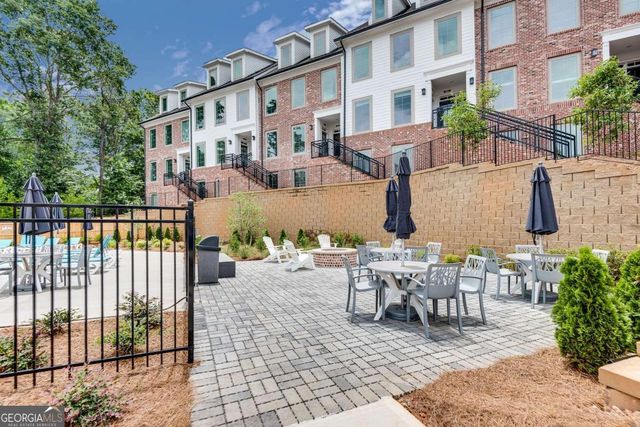 513 Burton Drive, Alpharetta, GA 30009