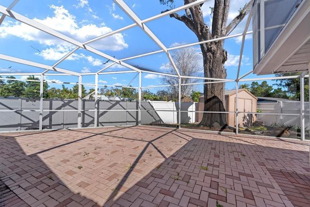 8644 MAY CIRCLE, Tampa, FL 33614