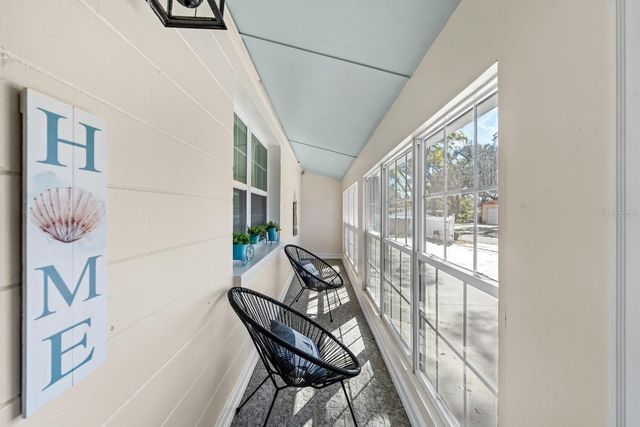 8644 MAY CIRCLE, Tampa, FL 33614