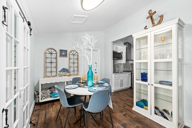 8644 MAY CIRCLE, Tampa, FL 33614