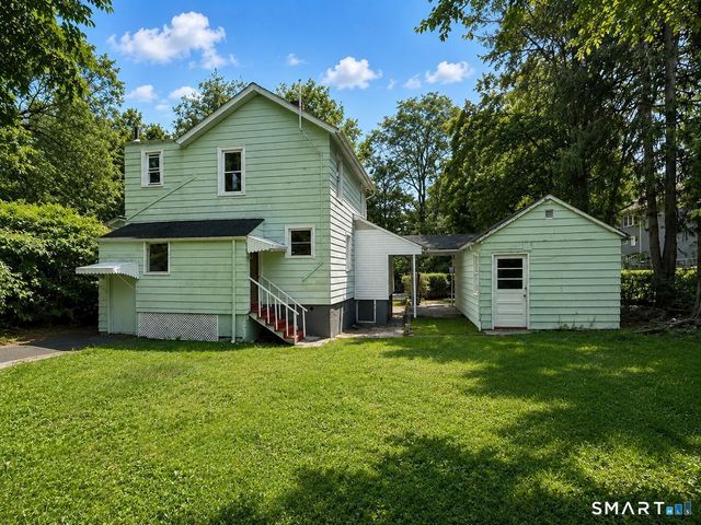 17 City Mills Lane, Waterbury, CT 06704
