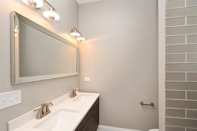 1545 N Claremont Avenue 3, Chicago, IL 60622