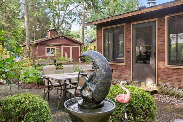 W4371 Laurel STREET, Lake Geneva, WI 53147