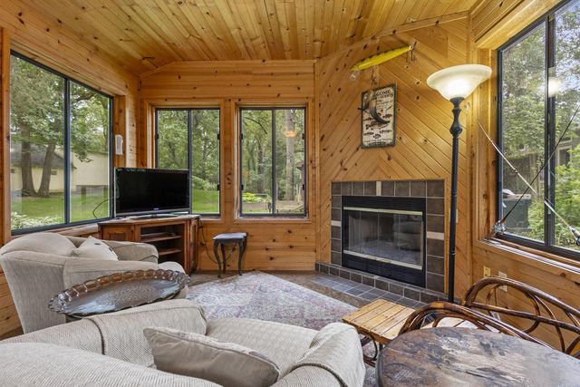 W4371 Laurel STREET, Lake Geneva, WI 53147