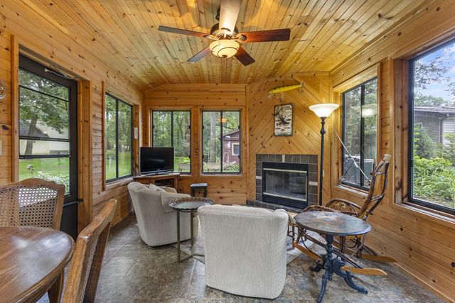 W4371 Laurel STREET, Lake Geneva, WI 53147