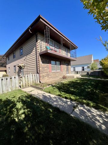 3638 E Pulaski AVENUE, Cudahy, WI 53110