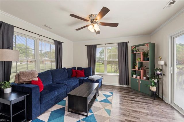 35402 Amanda LOOP, Ivor, VA 23866