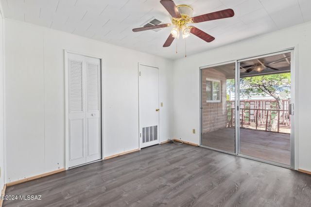 5707 W Tumbling F Street, Tucson, AZ 85713