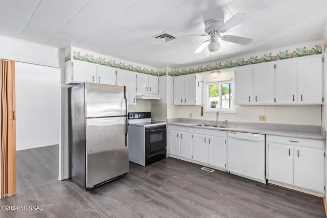 5707 W Tumbling F Street, Tucson, AZ 85713