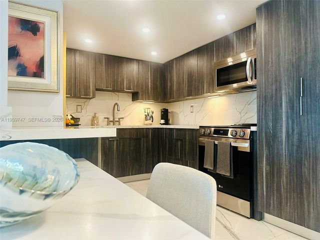 1740 N River Drive 626, Miami, FL 33125