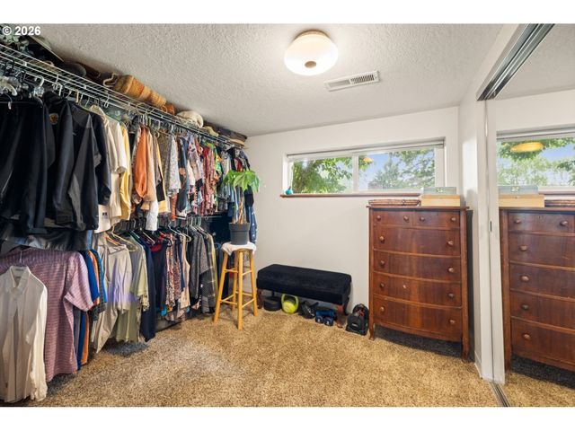 12955 Sw EVERGREEN St, Beaverton, OR 97005
