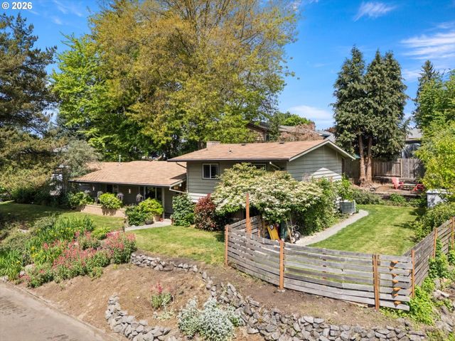 12955 Sw EVERGREEN St, Beaverton, OR 97005